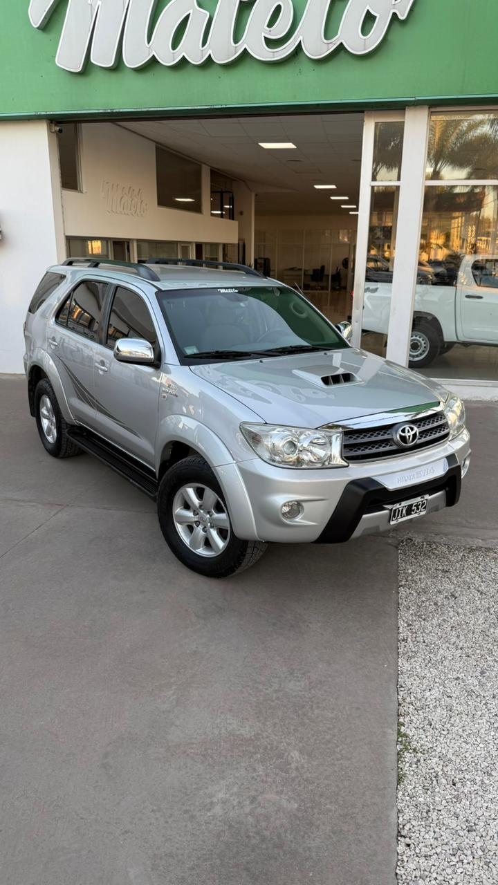 TOYOTA - SW4   R SV   4X4   3.0   TDI  - AUTOMÁTICO  - 2010